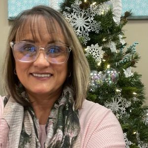 Meet your Posher, Brina